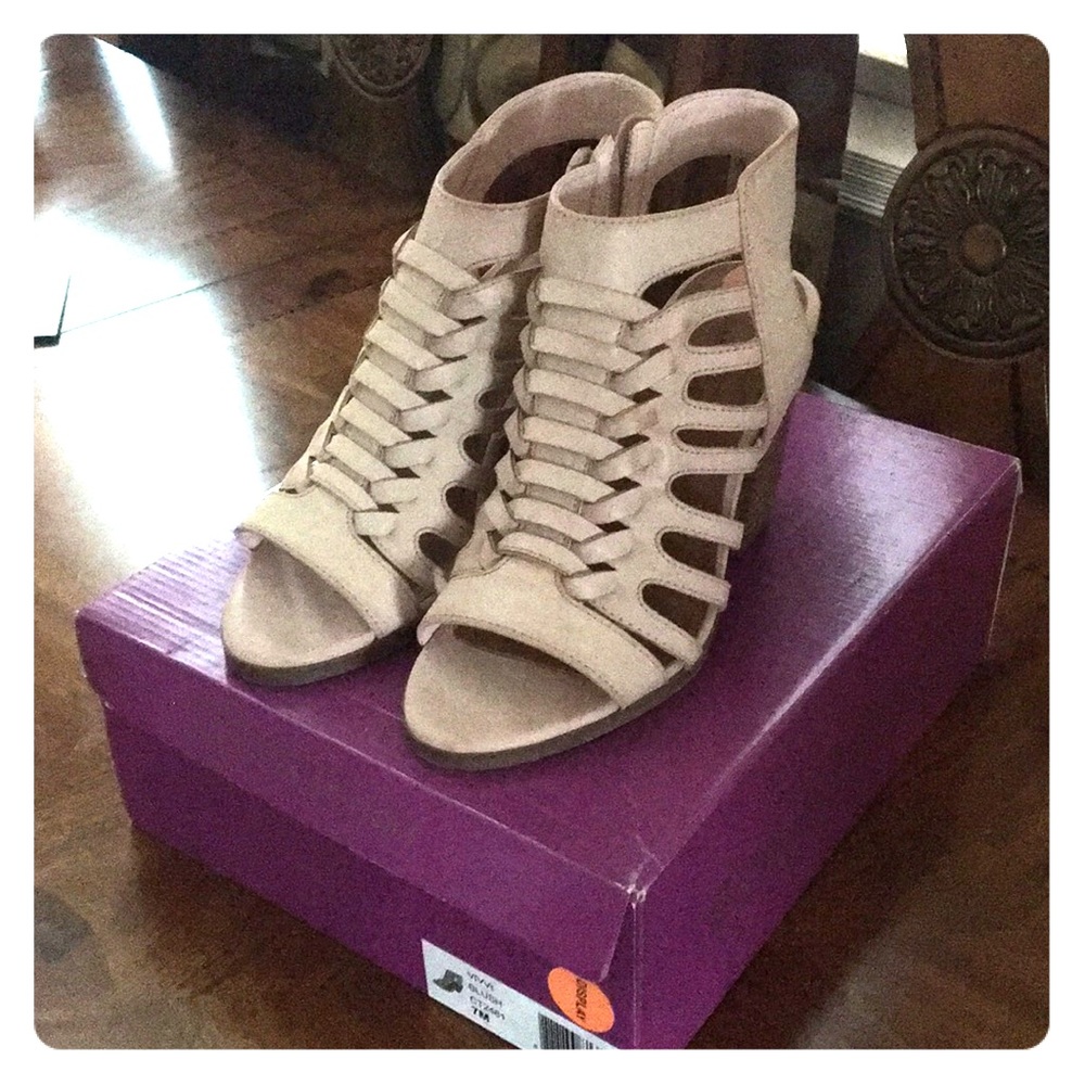 RAMPAGE Vivvi Blush Heels